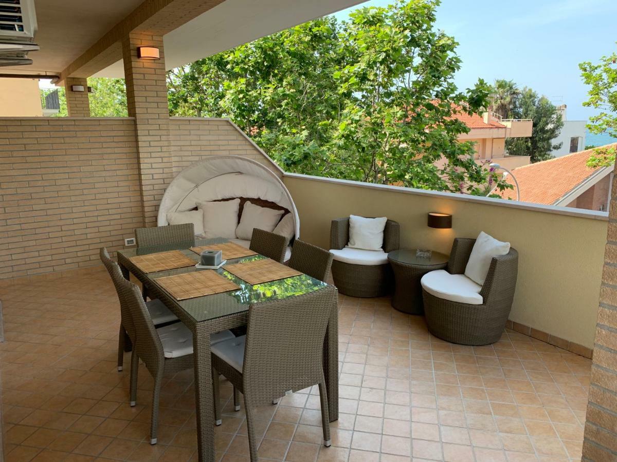 Apartament Holiday Dreams Francavilla Al Mare Zewnętrze zdjęcie